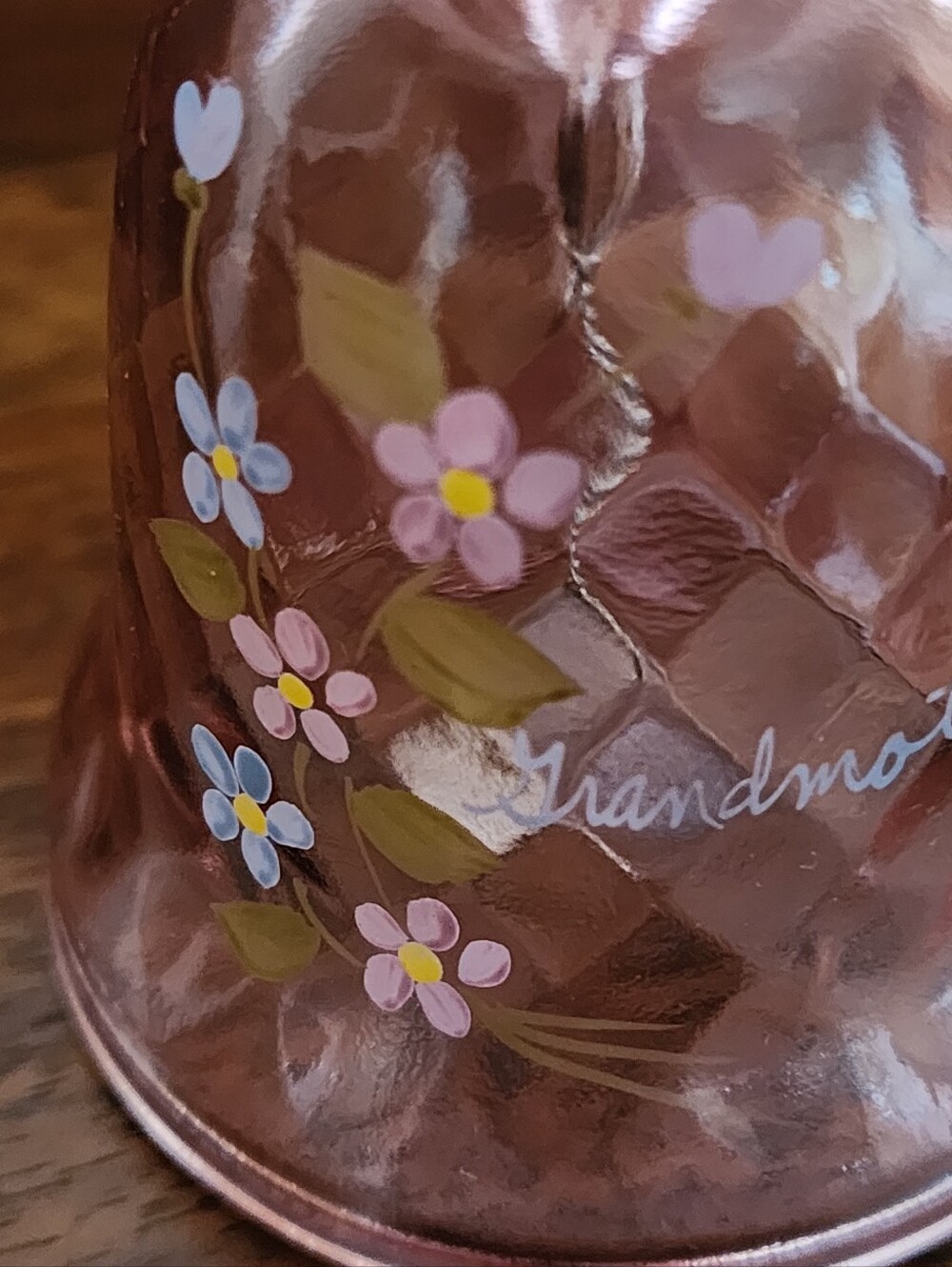 Fenton Pink Diamond Glass Bell  Painted Flower Signed Marshall 4.5” Grandmother - Picture 3 of 7
